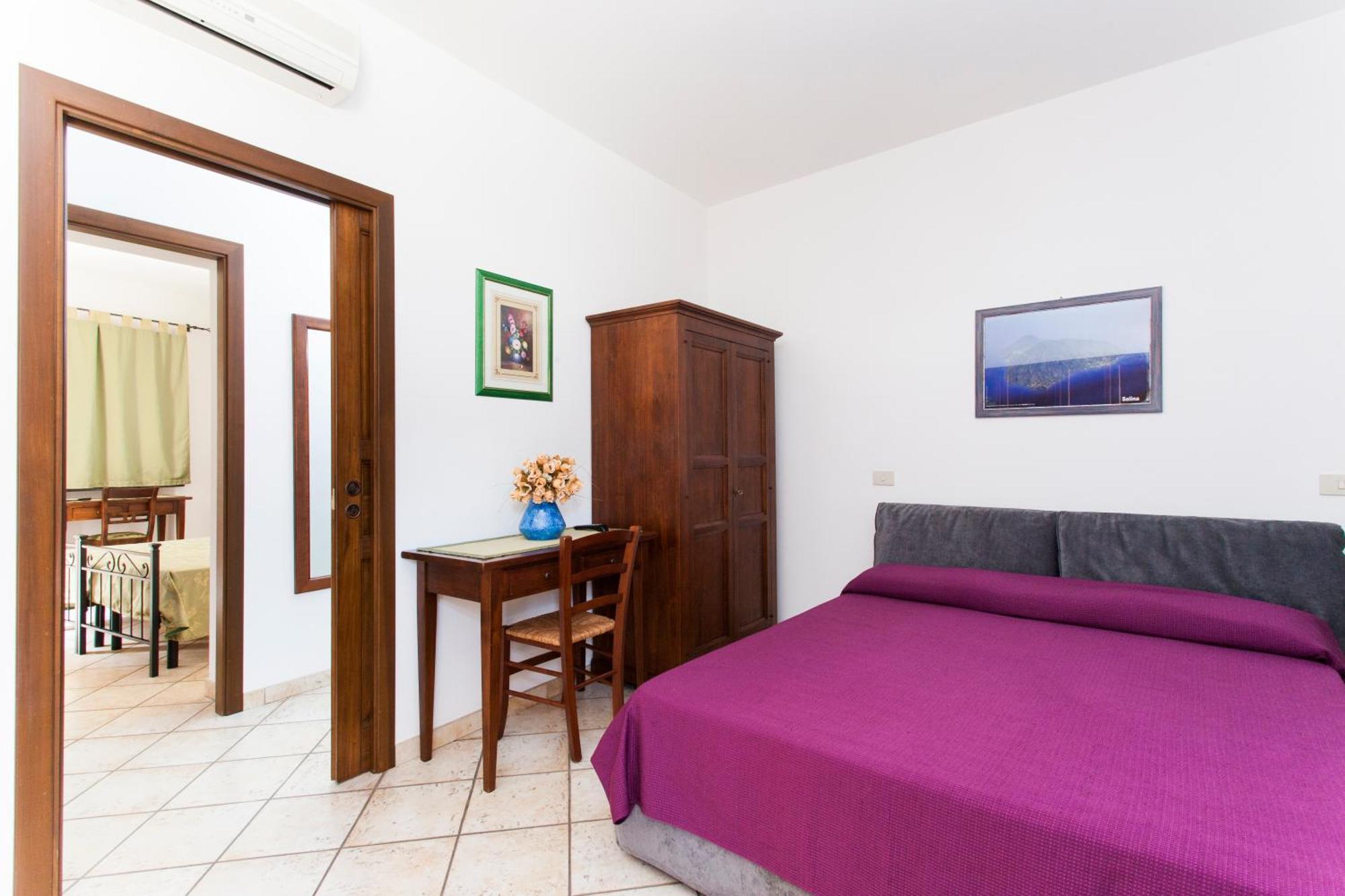 Residence Marina Corta Липари Экстерьер фото